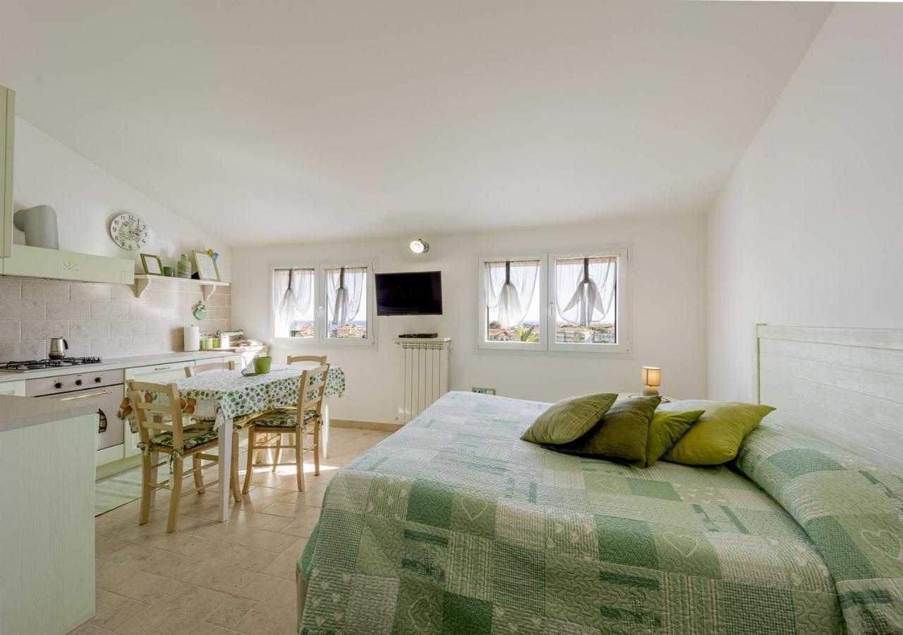 Agriturismo Le Girandole Diano Marina Ngoại thất bức ảnh